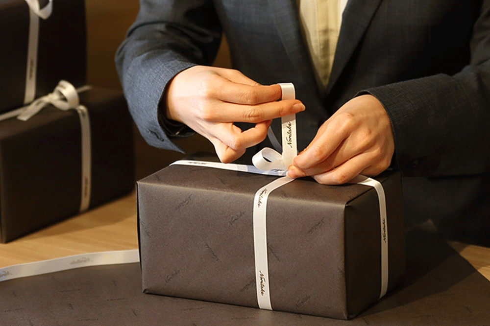quà biếu sếp xịn sang