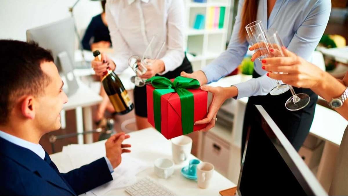 Chuẩn bị tâm lý và mục tiêu rõ ràng trước khi biếu quà