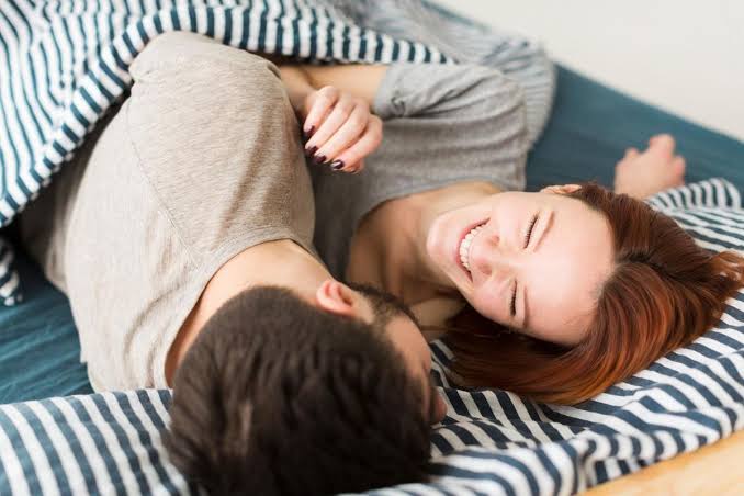 Mùng 2 Tết Ngủ Nhà Người Khác Có Sao Không